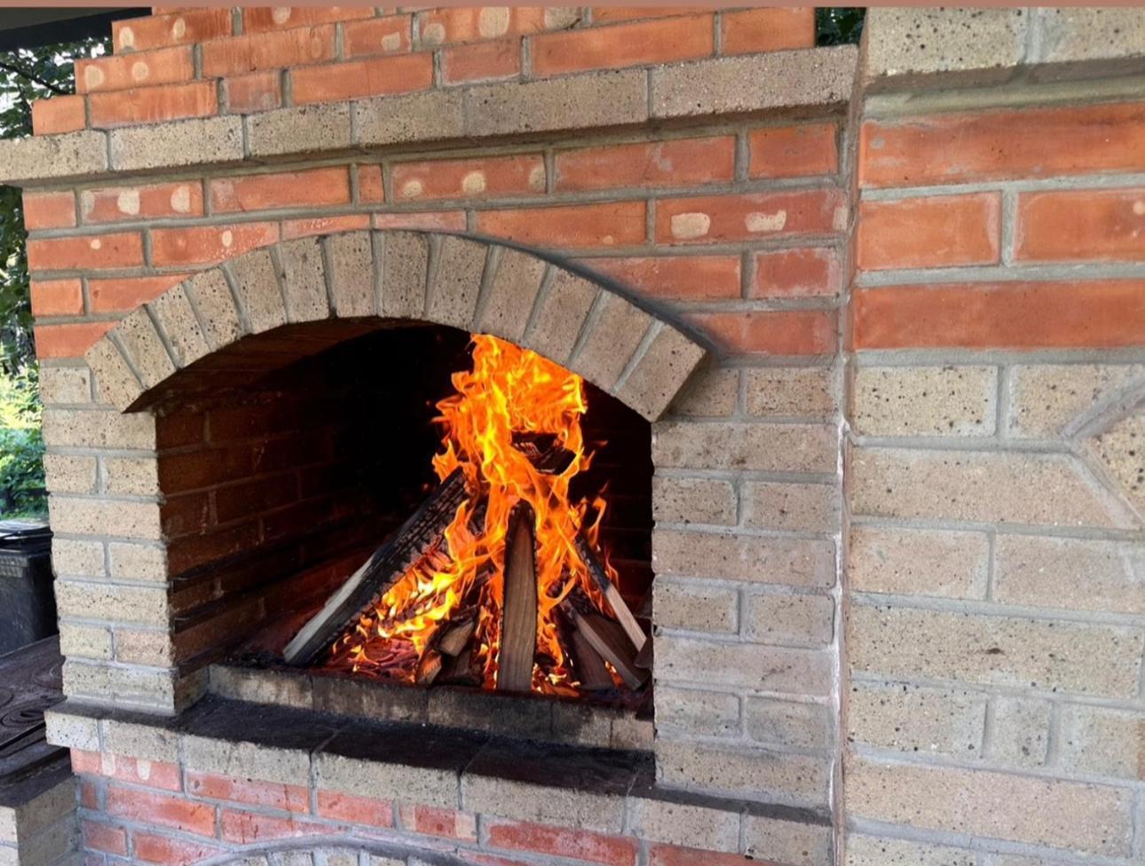 Pensiunea La Brazi Mînăstirea Humorului Exterior foto